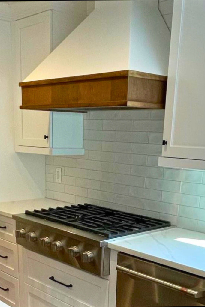 Farmhouse Range Hood Ideas