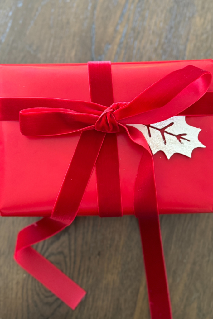 simple christmas gift wrapping ideas