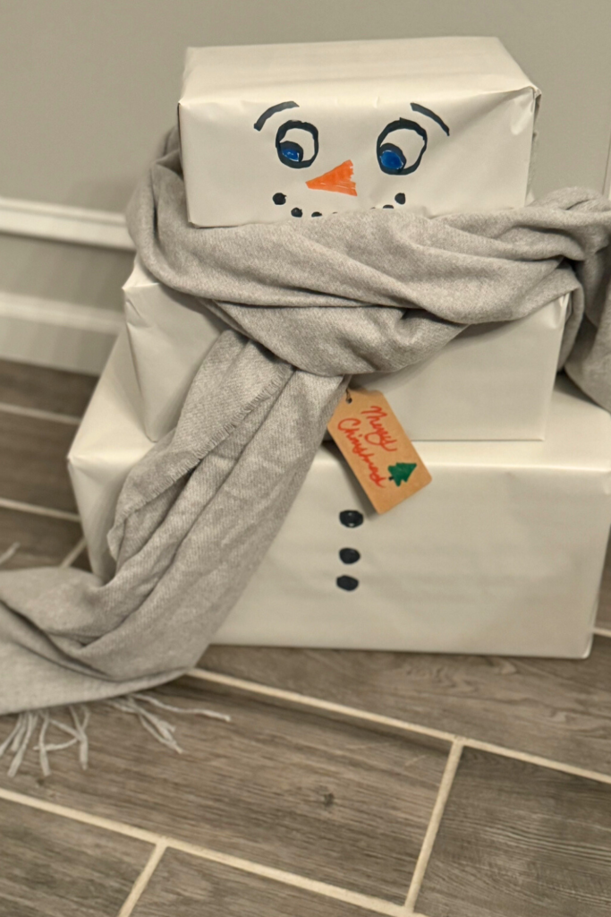 Christmas Gift Wrap Ideas Snowman